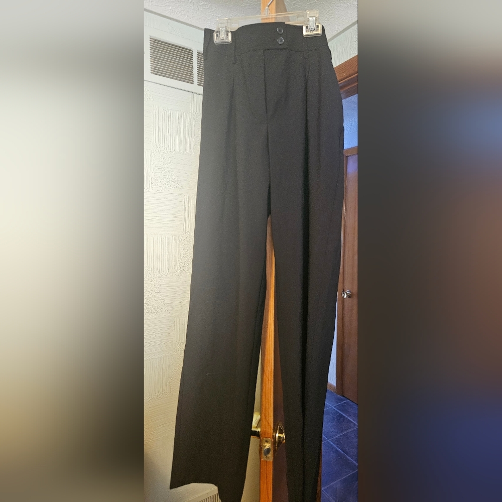 Women's Body by Victoria Dress Pants